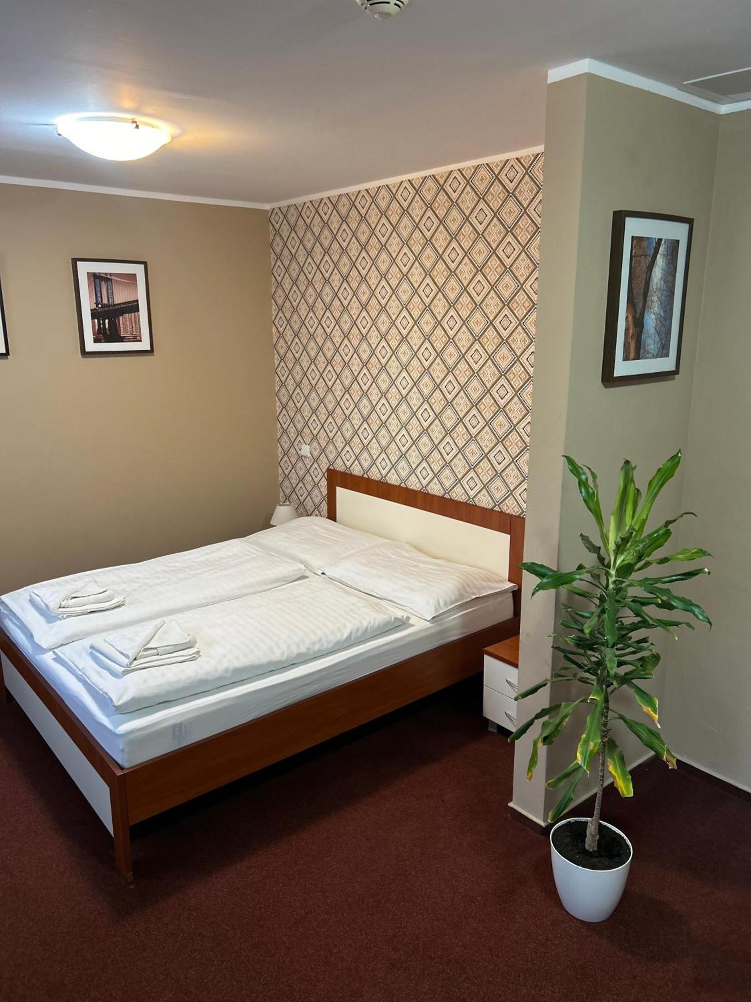 Hotel 21 Μπρατισλάβα Εξωτερικό φωτογραφία